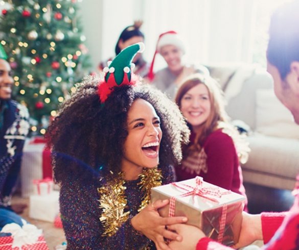 Get Ready to Sparkle: Tips for being the ultimate holiday host - 14025